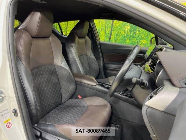 Toyota C-HR 2018-11 389942-8