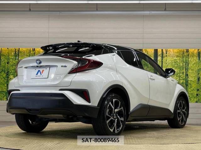 Toyota C-HR 2018-11 389942-17