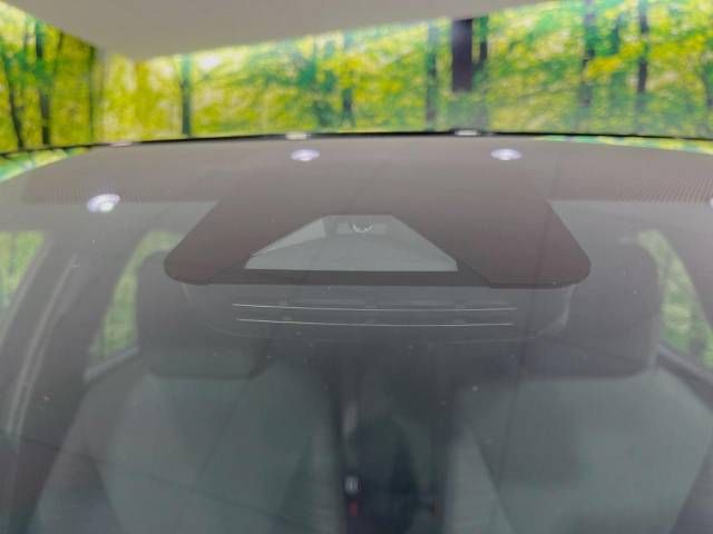 Toyota YARIS 2021-10 188822-4