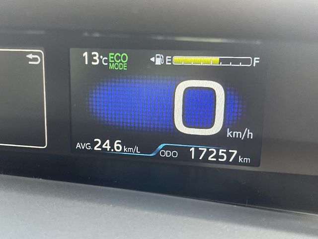 Toyota PRIUS 2020-02 182976-21