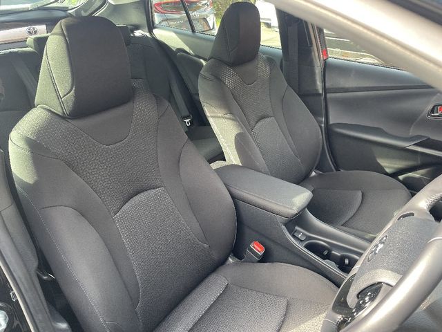Toyota PRIUS 2020-02 182976-5