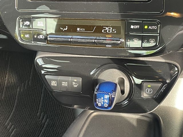 Toyota PRIUS 2020-02 182976-14
