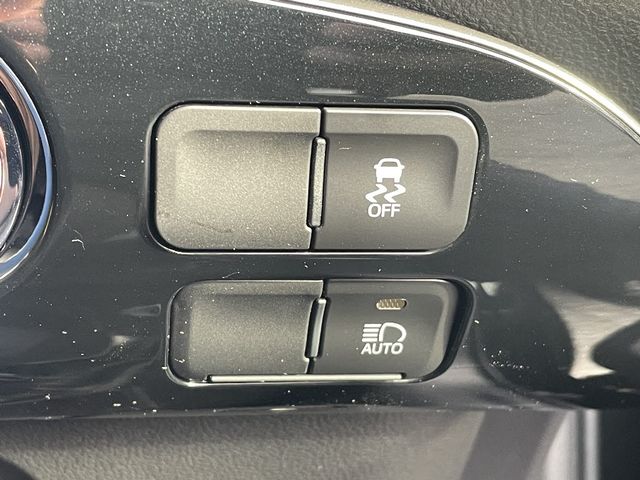 Toyota PRIUS 2020-02 182976-17