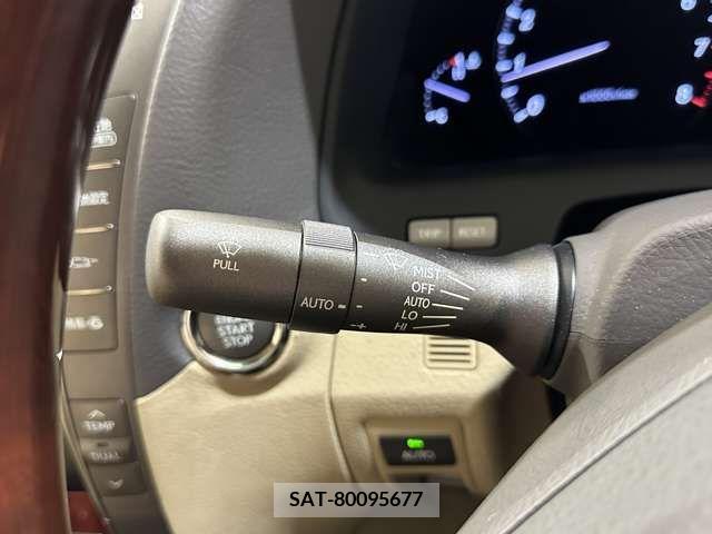 Toyota LS 2008-03 225029-15