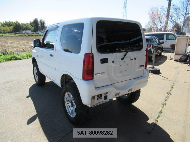 Suzuki JIMNY 2011-06 232396-11
