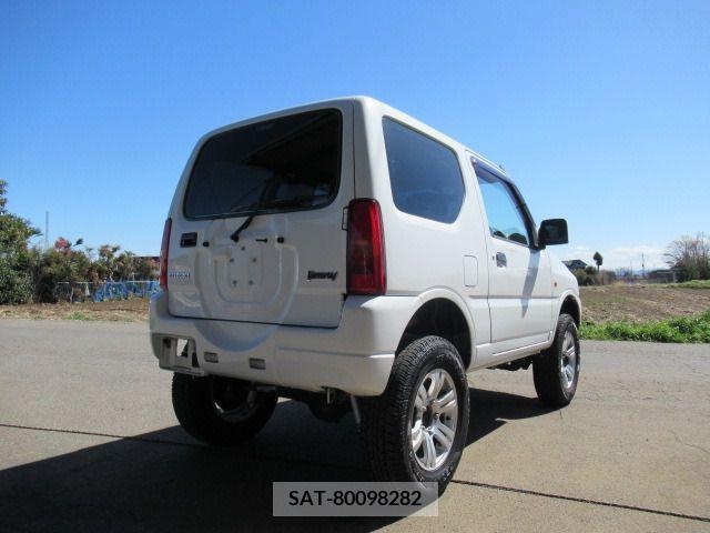 Suzuki JIMNY 2011-06 232396-9