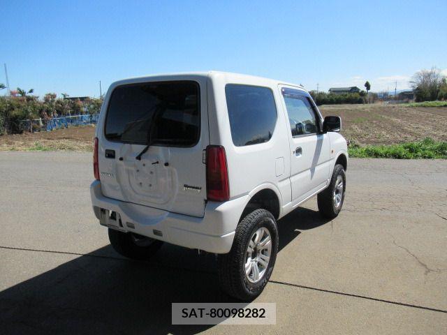 Suzuki JIMNY 2011-06 232396-8