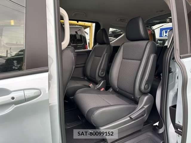 Honda FREED 2023-12 210923-3
