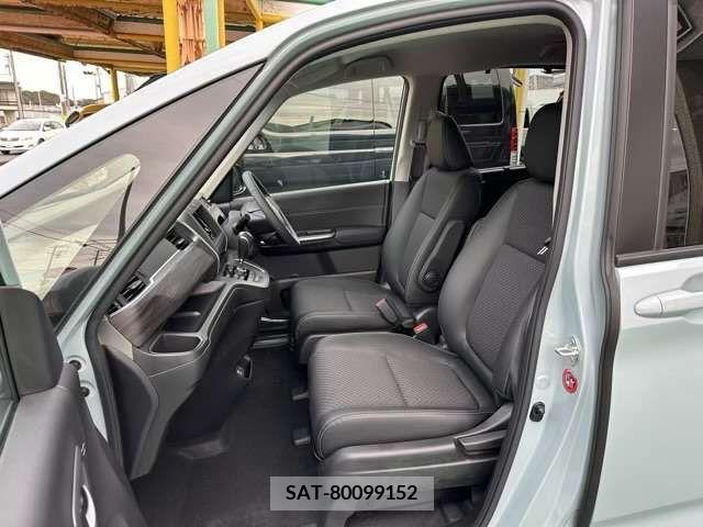 Honda FREED 2023-12 210923-2