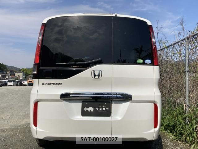 Honda STEP WGN 2015-08 373748-4