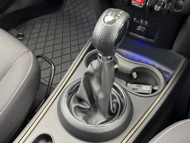 Bmw MINI 2018-05 182166-10