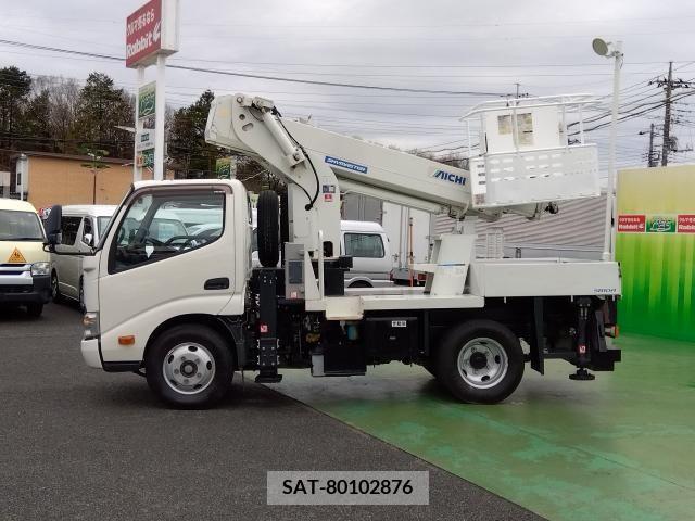 Hino DUTRO 2015-08 296729-1