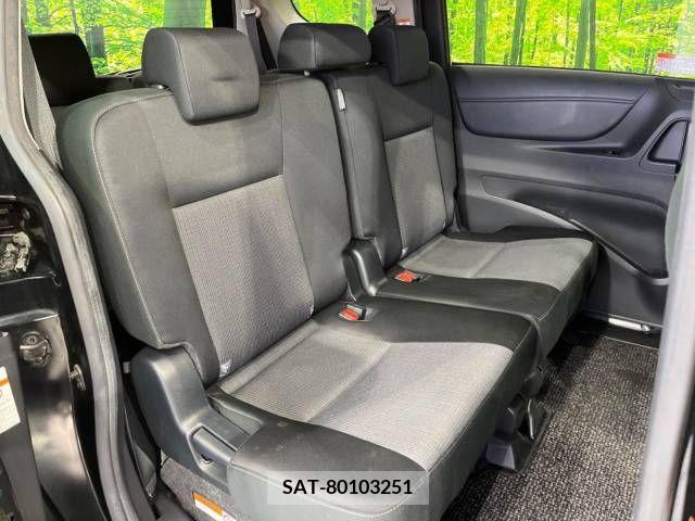 Toyota SIENTA 2019-01 225347-9