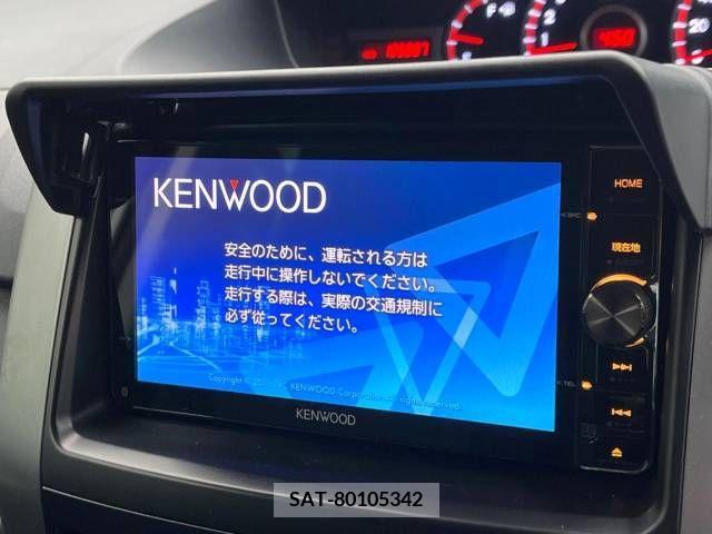 Toyota VOXY 2012-05 327326-2