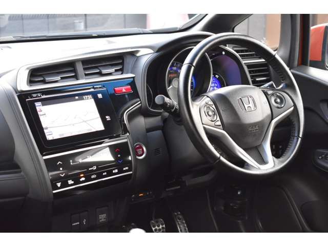 Honda FIT 2015-11 11635-2