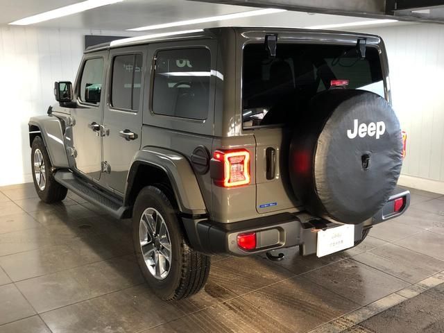Jeep WRANGLER 2022-09 187095-2