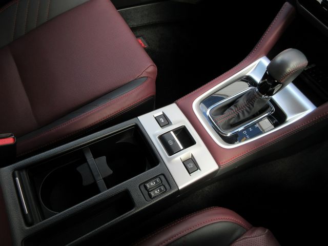 Subaru LEVORG 2016-10 23706-24
