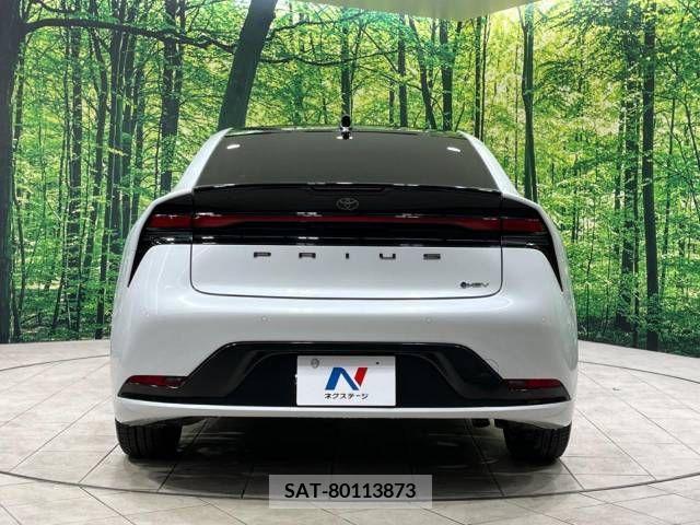 Toyota PRIUS 2023-05 313488-15