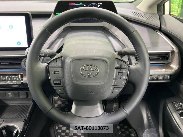 Toyota PRIUS 2023-05 313488-11