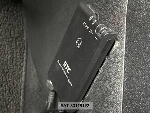 Nissan JUKE 2013-09 336465-4