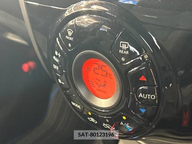 Nissan NOTE 2017-03 305366-4