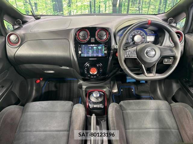Nissan NOTE 2017-03 305366-1