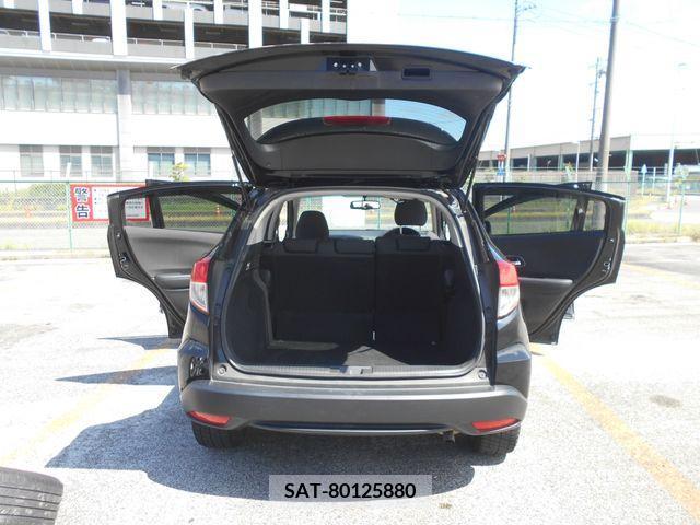 Honda VEZEL 2018-03 369906-13