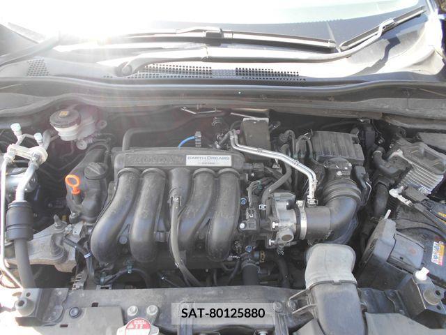 Honda VEZEL 2018-03 369906-24