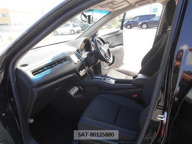 Honda VEZEL 2018-03 369906-11