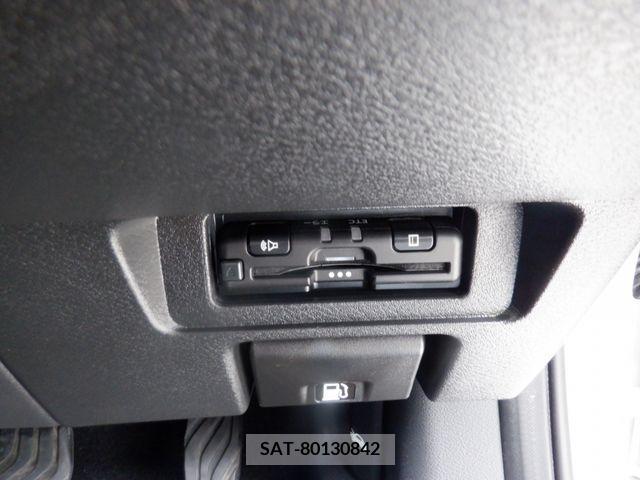 Nissan NOTE 2021-07 392899-23