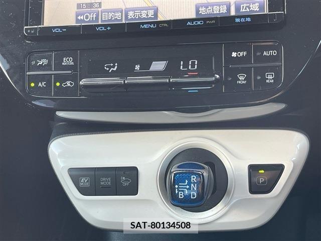 Toyota PRIUS 2017-05 282242-18