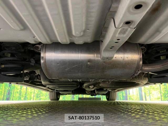 Toyota ESTIMA 2009-11 390689-19