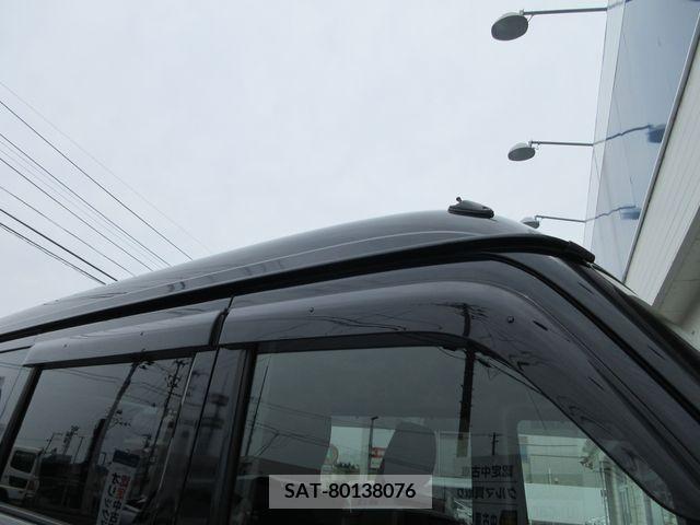 Suzuki EVERY 2018-06 325432-17