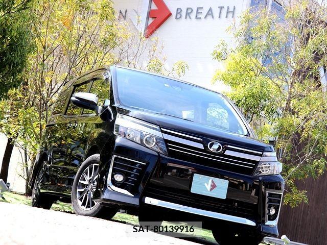 Toyota VOXY 2017-01 230697-3