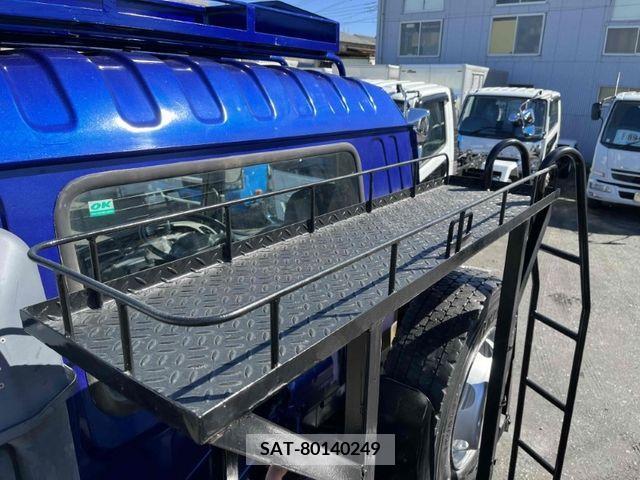 Isuzu FORWARD 2005-03 225415-15