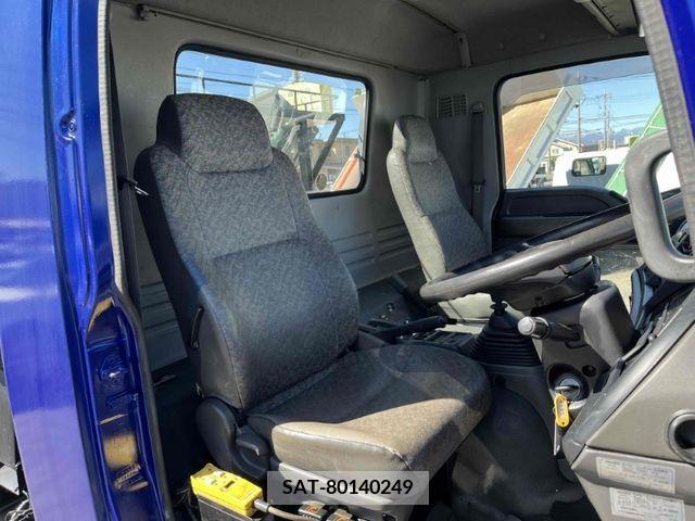 Isuzu FORWARD 2005-03 225415-18