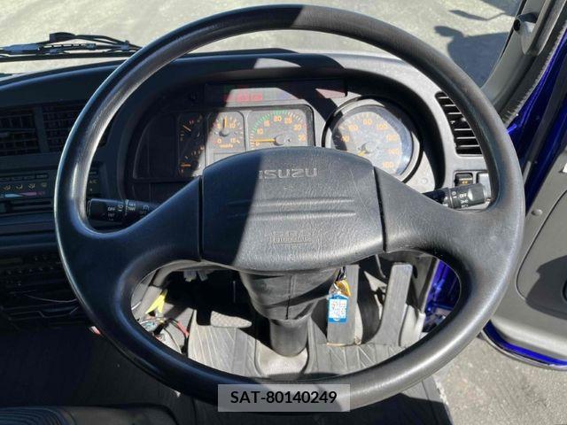 Isuzu FORWARD 2005-03 225415-19