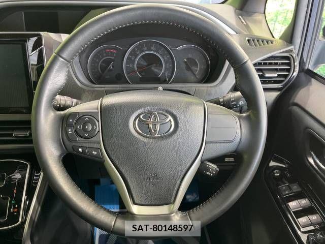 Toyota VOXY 2018-02 234460-11