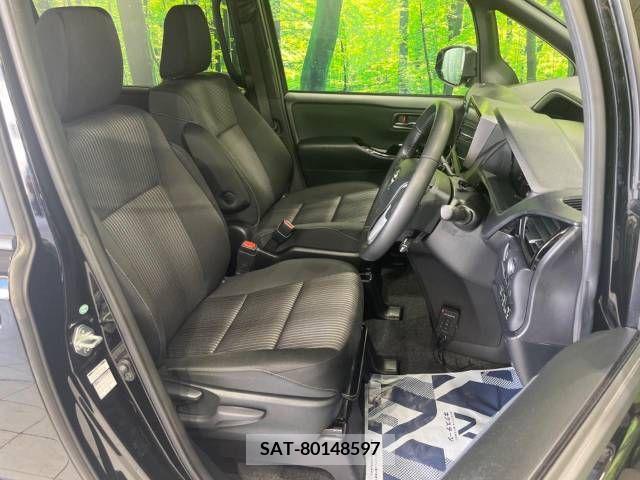 Toyota VOXY 2018-02 234460-8