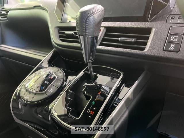 Toyota VOXY 2018-02 234460-19