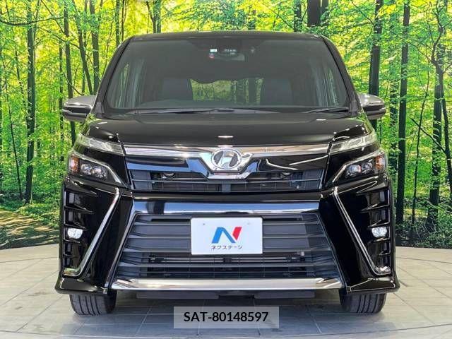 Toyota VOXY 2018-02 234460-14