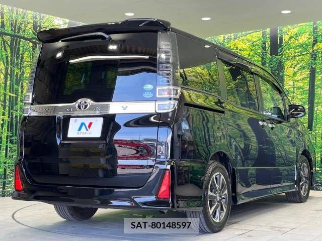 Toyota VOXY 2018-02 234460-16