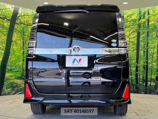 Toyota VOXY 2018-02 234460-15