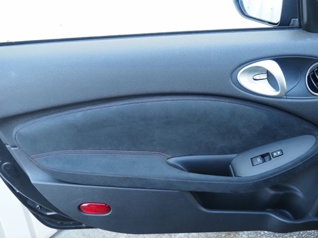 Nissan FAIRLADY Z 2013-02 188149-25