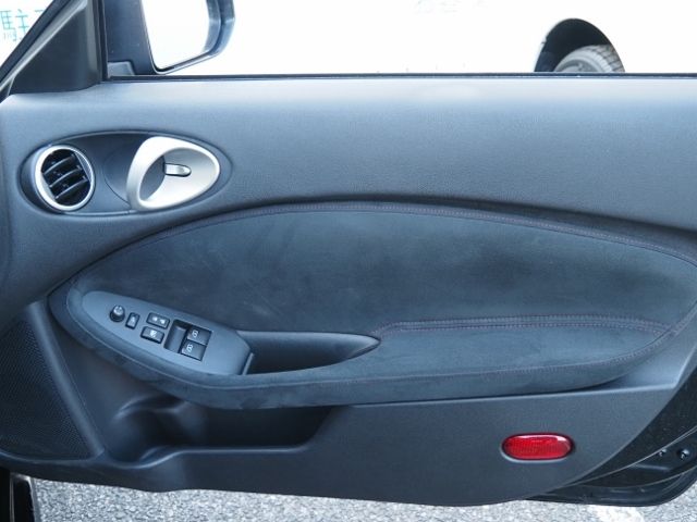 Nissan FAIRLADY Z 2013-02 188149-26
