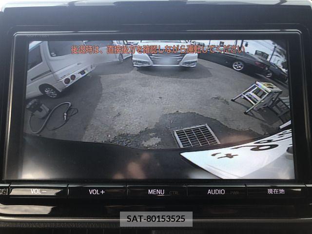 Toyota NOAH 2017-07 201734-4