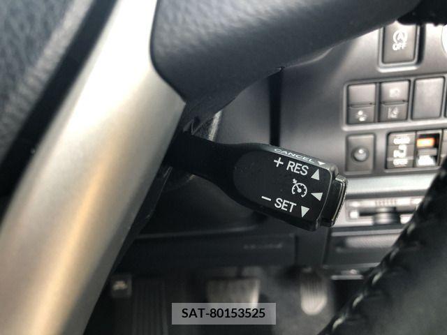 Toyota NOAH 2017-07 201734-7