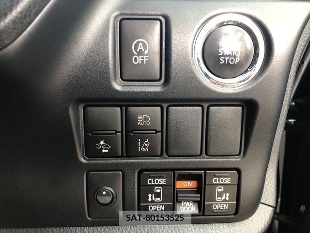 Toyota NOAH 2017-07 201734-8