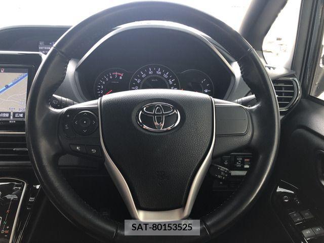 Toyota NOAH 2017-07 201734-9