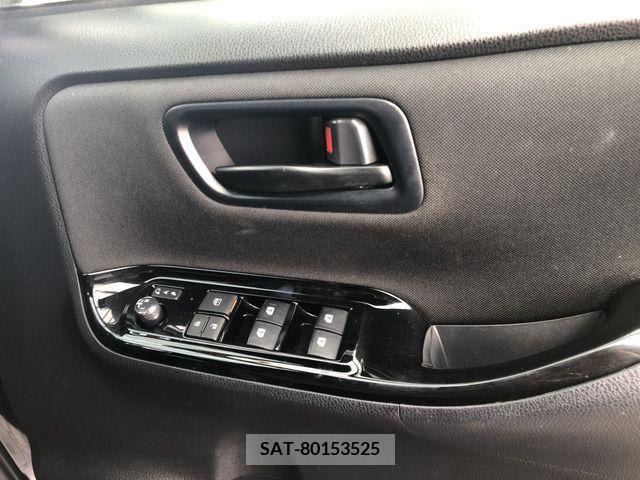 Toyota NOAH 2017-07 201734-11